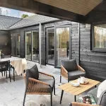 5 Star In Idestrup * Bøtø By