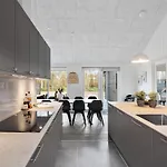 5 Star In Idestrup Bøtø By