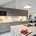 5 Star In Idestrup * Bøtø By