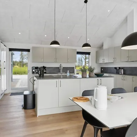 펜션 5 Star In Idestrup