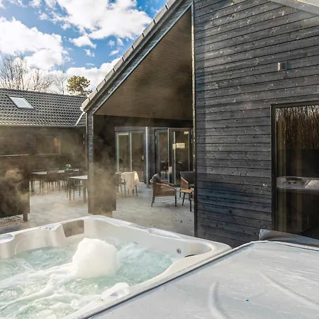 Сasa de vacaciones 5 Star In Idestrup Bøtø By