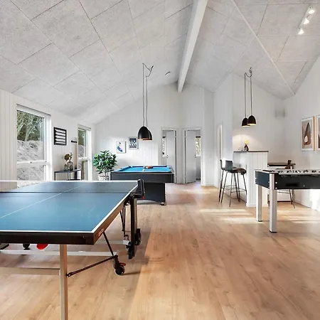 Сasa de vacaciones 5 Star In Idestrup Bøtø By