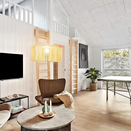 5 Star In Idestrup *