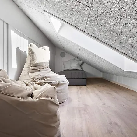 5 Star In Idestrup * Bøtø By