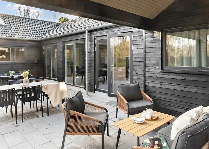5 Star In Idestrup * Bøtø By
