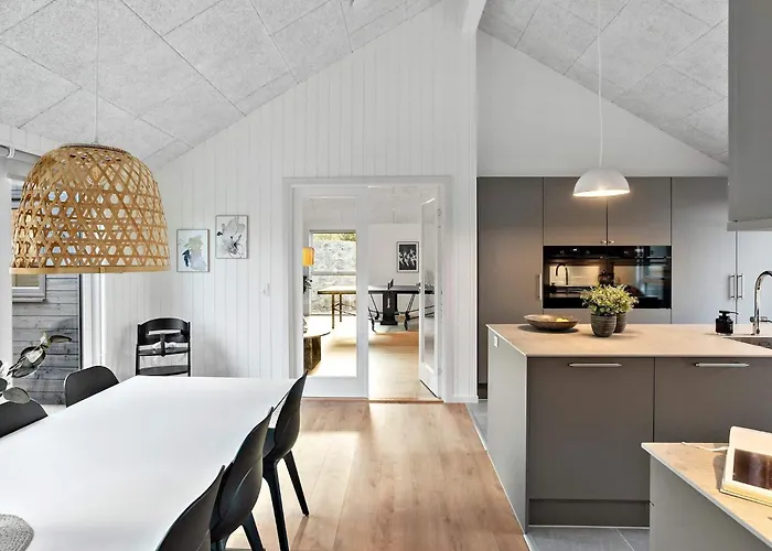 5 Star In Idestrup *